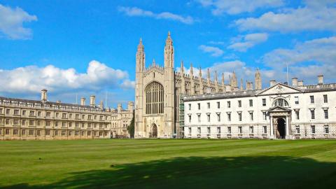 Kings College Cambridge. Photo: alexxxis from Pixabay