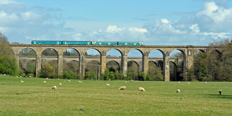 Train travelling along the Chirk Viaduct on the Chester to Shrewsbury line